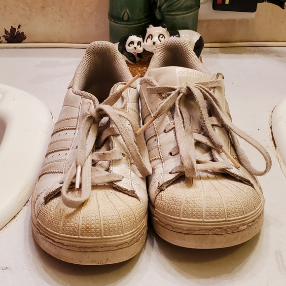 Addidas - Picture 2 of 2